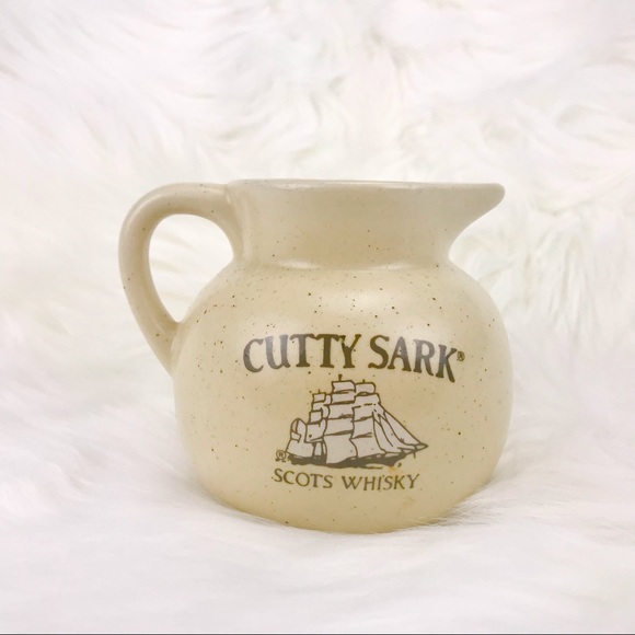 Other - 💜10/$25💜Ceramic Mini Pitcher GUC